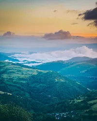 Sunrise on the Camino
O Cebreiro, Galicia, Spain | June 2023

#caminodesantiago #buencamino #sunrise #sunriseforbreakfast #nature #beautiful #ocebreiro #galicia #spain #españa #modernoutdoors #visualsofearth #ourplanetdaily #nakedplanet #travelphotography #traveldeeper #travelbug #passionpassport #travelwithme #exploretocreate #neverstopexploring #livetoexplore #wanderlust #discoverearth #shotoniphone #soulcollective #choosingouradventure #jfphototribute